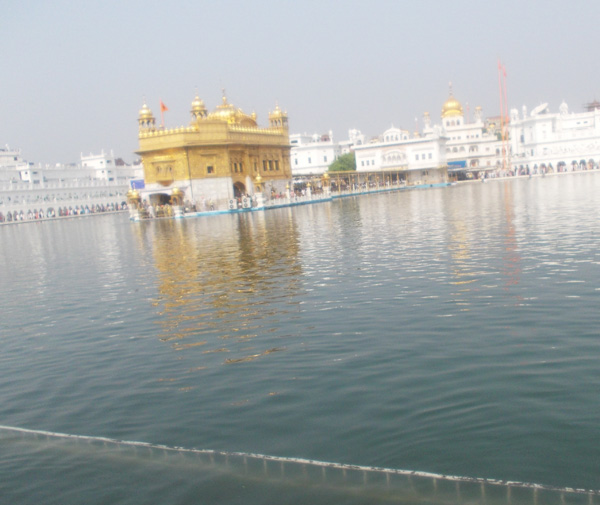 Golden Temple Amritsar tour Guide